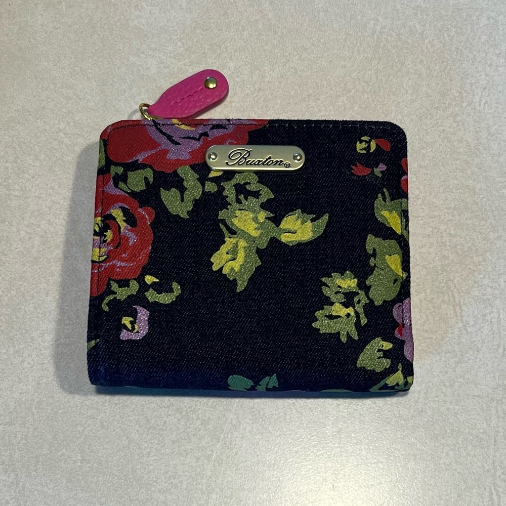 *Brand New* 💐 Buxton Floral Denim Wallet